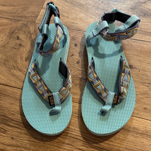 Teva Other - Teva Aqua Blue Aztec Print Strap Sandals